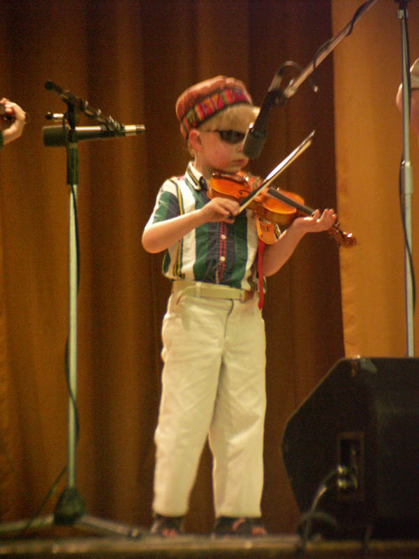 e_oroville--3-21-04----pict0113