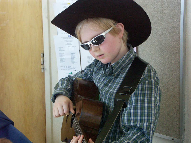 oroville--3-20-04----pict0052