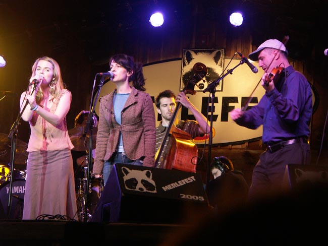 2005-04-28--18-45-42