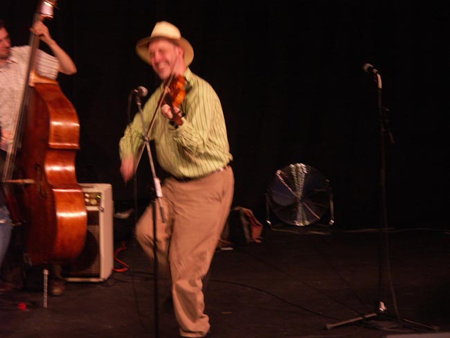 2005-04-29--10-25-18