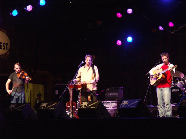 2005-04-29--17-13-28