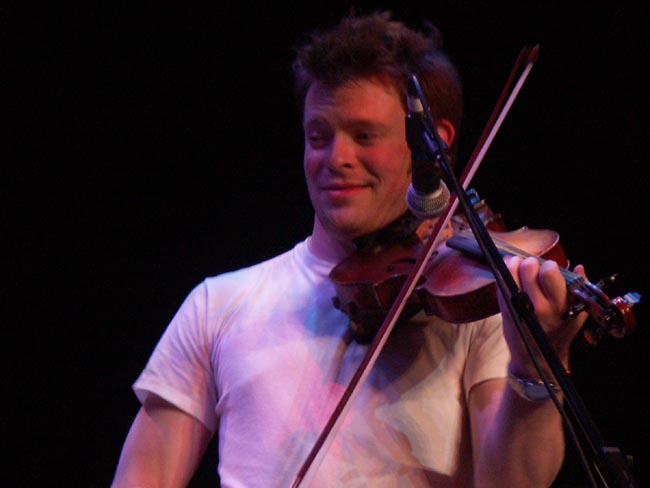 2005-04-30--21-53-37